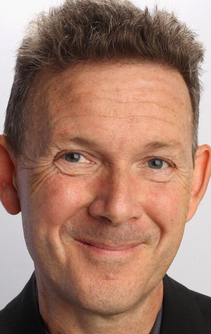 фото Джон Логан