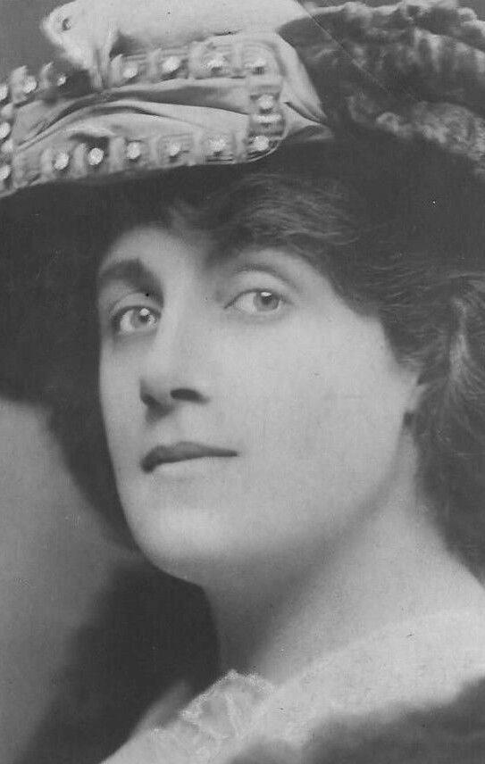 фото Джулия Нилсон