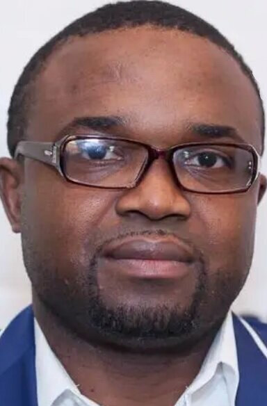 фото Оби Эмелони