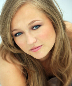 фото Каролин Спор