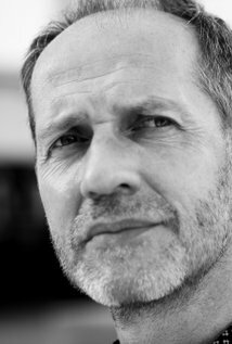 фото Iarla O'Lionaird