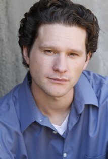 фото Аарон Вилтон