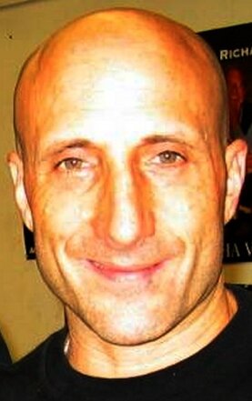 фото Кенни Аронофф