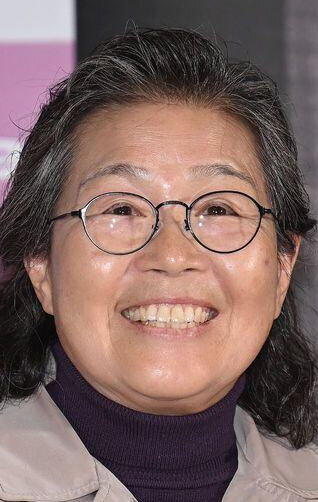 фото Пён Джун-хи