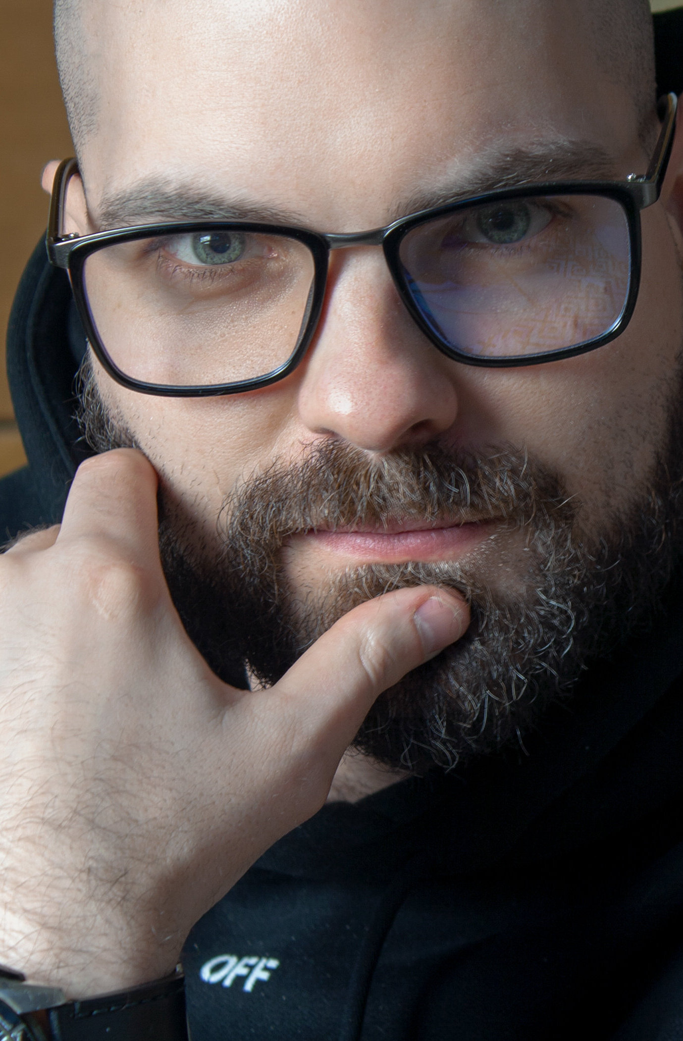 фото Леон Горо