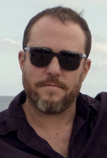 фото Джеймс Уэст