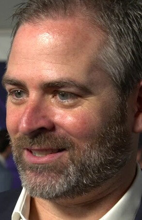 фото Ллойд Тейлор