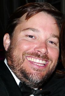 фото Аарон Буш