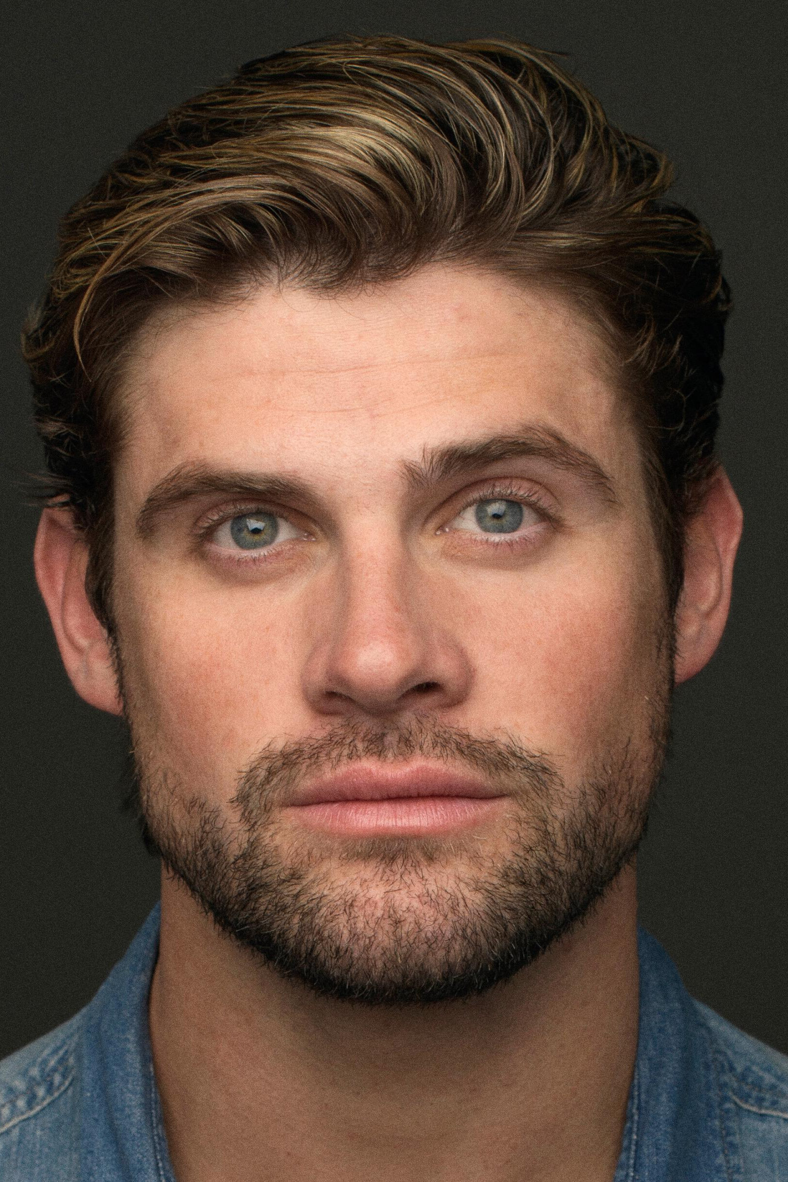 фото Кейман Кардифф