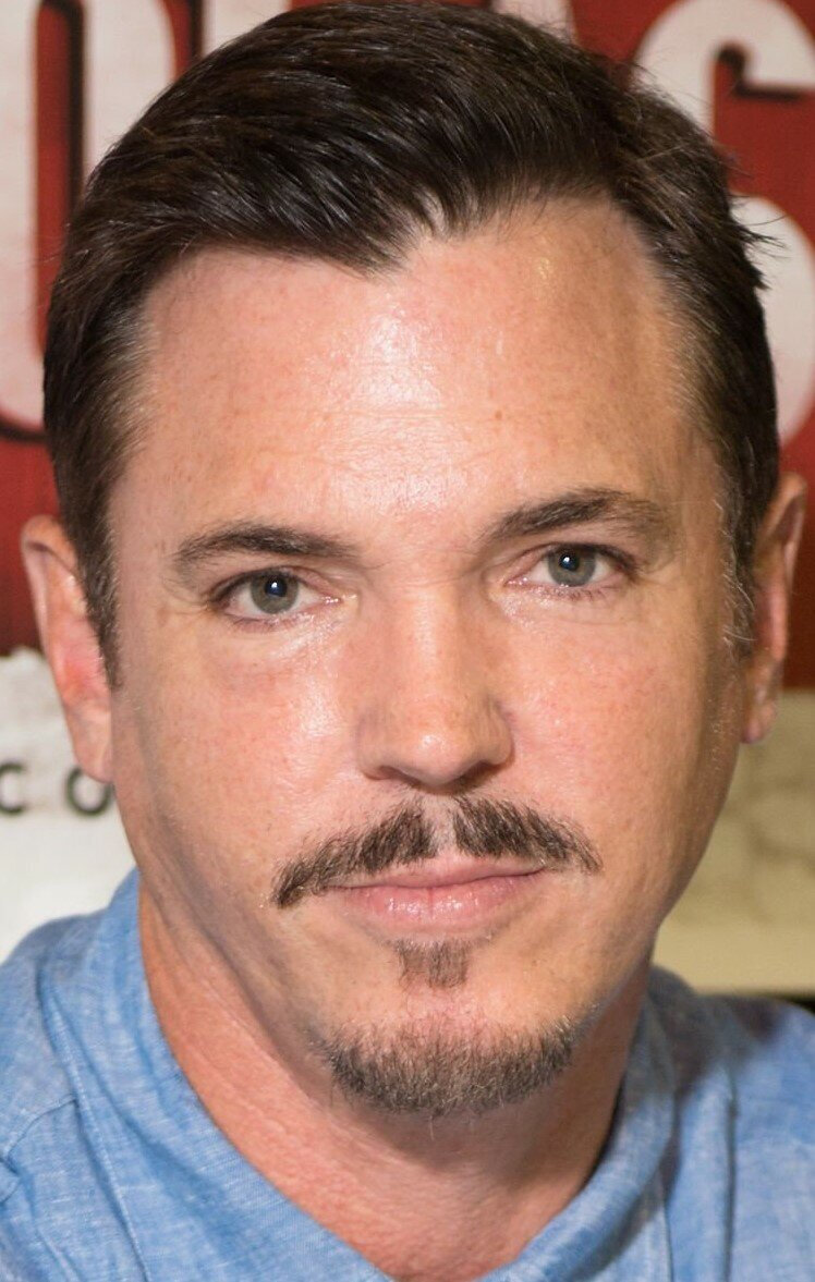 фото Николас Ли