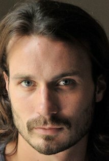 фото Лео Фолкнер