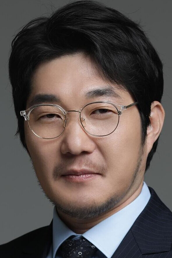 фото Чон И-ук