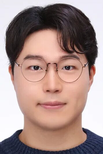 фото Хван Дон-хён