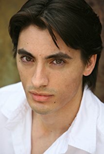 фото Аарон Шенке