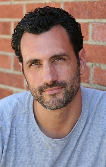 фото Джеймс ЛаРоса