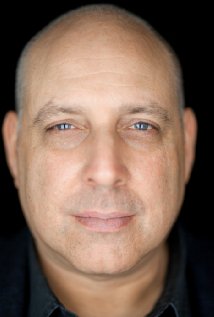 фото Джулиан Стоун