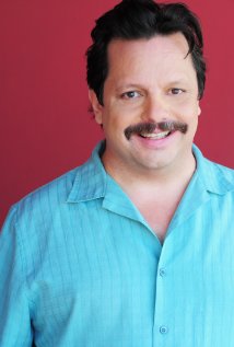 фото Стивен Лампринос