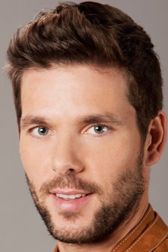 фото Жорже Коррула