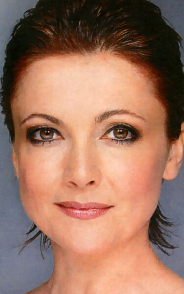 фото Эмма Сэммс