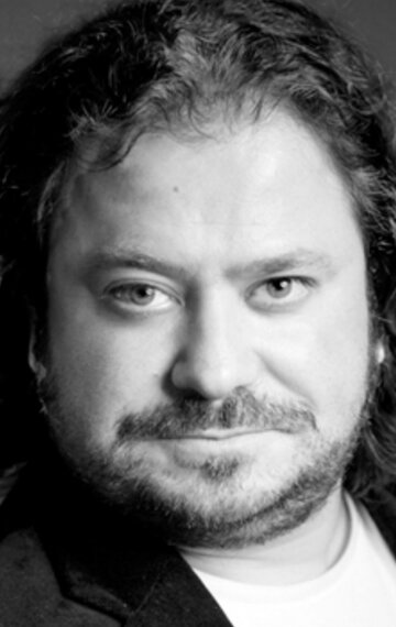 фото Исмаэль Фричи