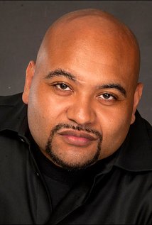 фото Гаретт Р. Надрич