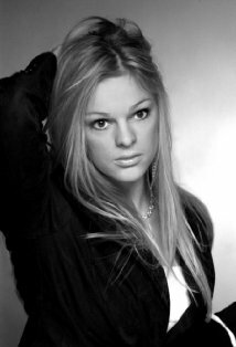 фото Emily Korba