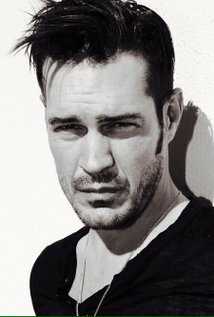 фото Чад Уитсон