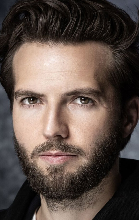 фото Гай Бернет