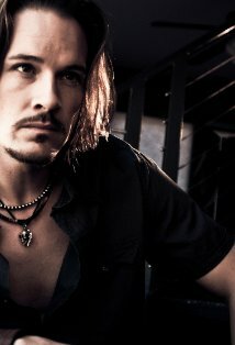 фото Джеймс Коул