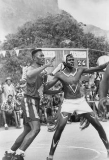 фото Чарльз Гитонга Майна