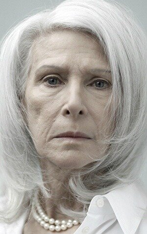 фото Нэнси Озелли