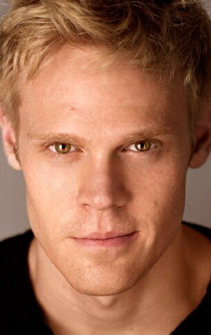 фото Том Уокер