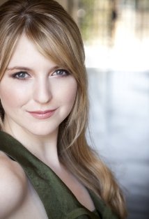 фото Энни Кавалеро