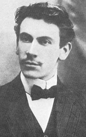 фото Луи Перго