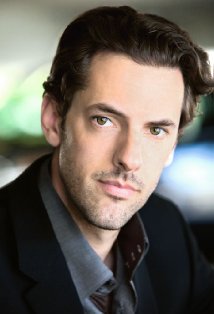 фото Максим Альварез Де Толедо