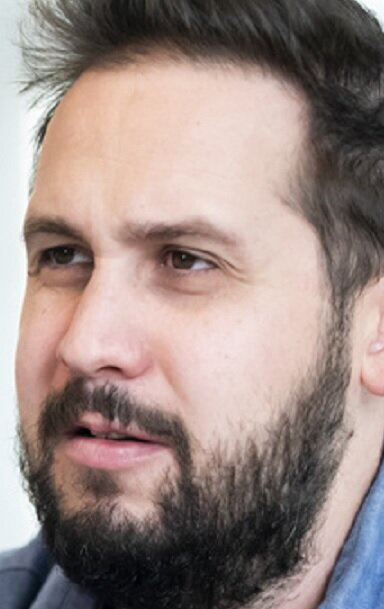 фото Даниэль Тисекер