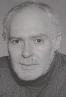 фото Эллис Мур