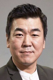 фото Юн Джэ-мун