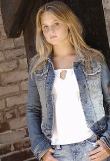 фото Carrie-Rose Menocal