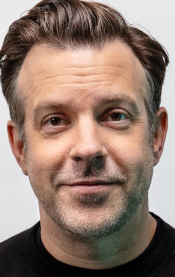 фото Джейсон Судейкис