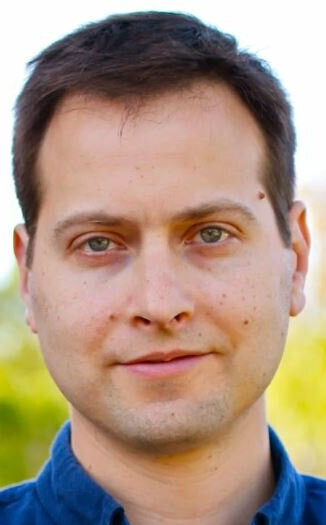 фото Дэн Гур