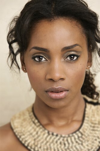 фото Рейна-Саймон Мур