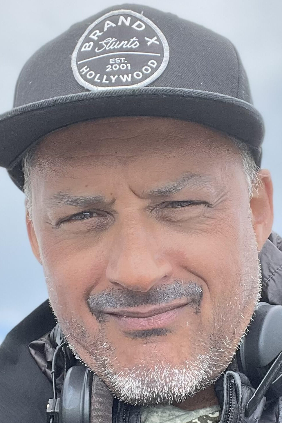 фото Джулиан Холмс