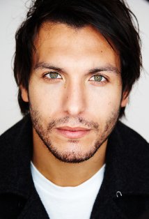 фото Энгус МакГрютер