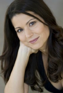 фото Синтия Буруджи