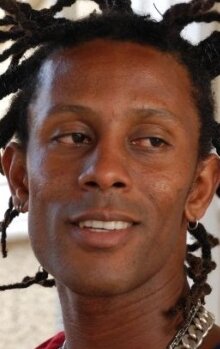 фото Лену Сакраменту