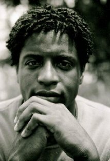 фото Вернон Льюис