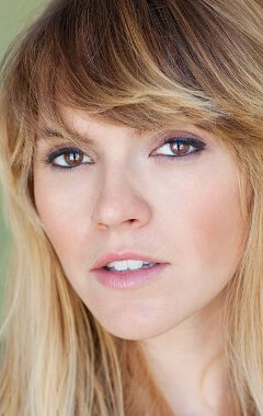 фото Лулу Брад