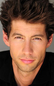 фото Аарон Фостер