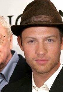 фото Эндрю Уолтон